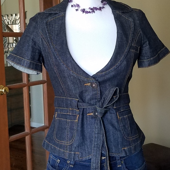 Guess Short Sleeve Jean Jacket from Italy - Picture 12 of 17